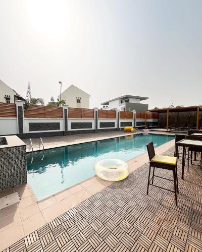 Grandland Property